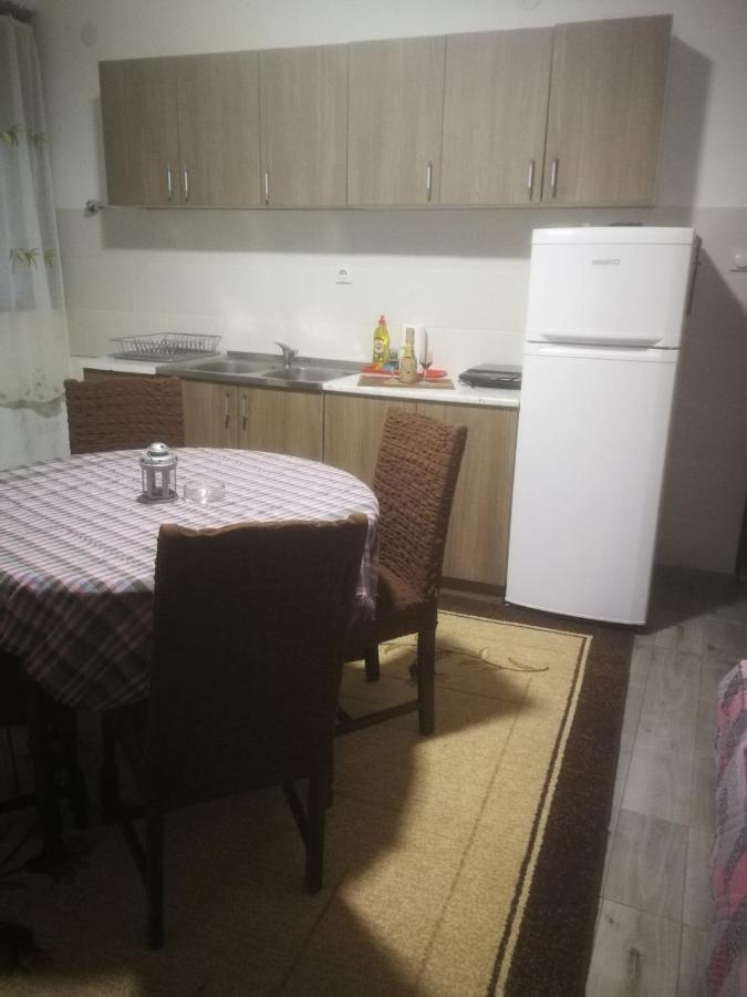 Odmaraliste Vlasko Zdrelo Pirot Exterior foto